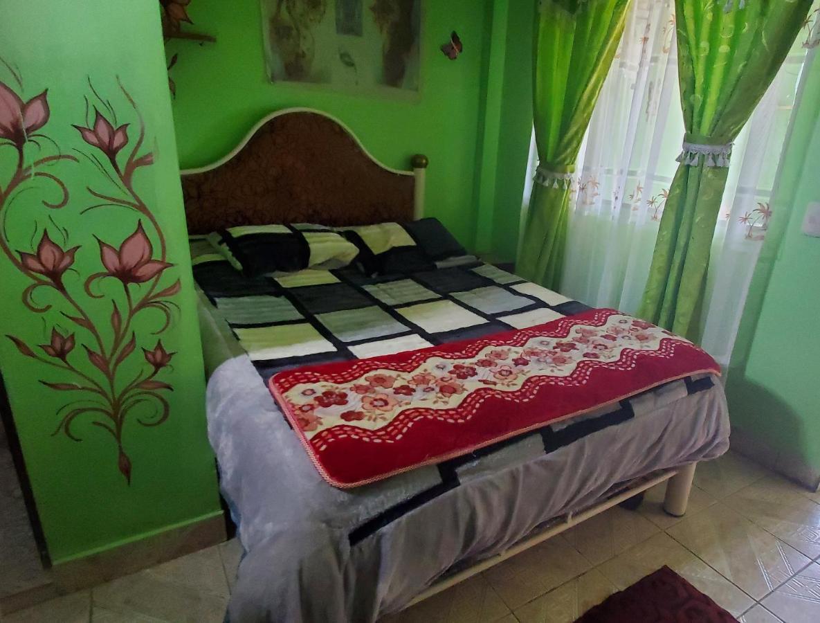 Hostal Golden Quinua Уюни Экстерьер фото